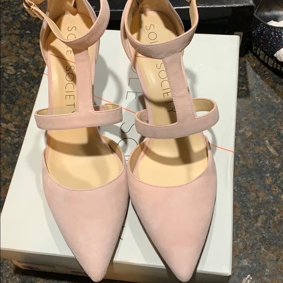 Lovely Brand new Dress shoes . - Picture 6 of 7